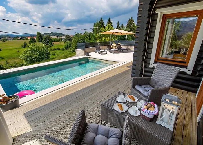 House Abies فيلة رافنا غورا