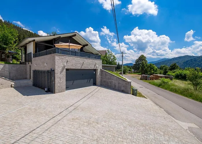 House Abies فيلة رافنا غورا