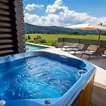 Vila House Abies